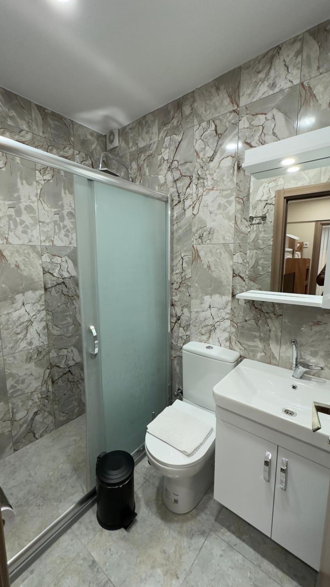 Golden Tulip Suite Apart Istanbul Exterior photo